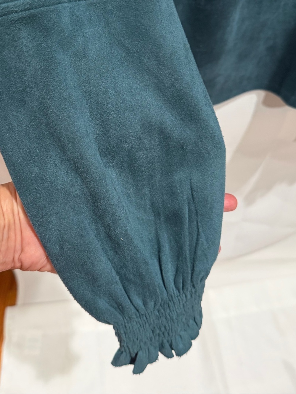 THML Teal Suede like Mock Turtleneck Blouse with Long puff sleeve. Women’s S - Picture 5 of 8